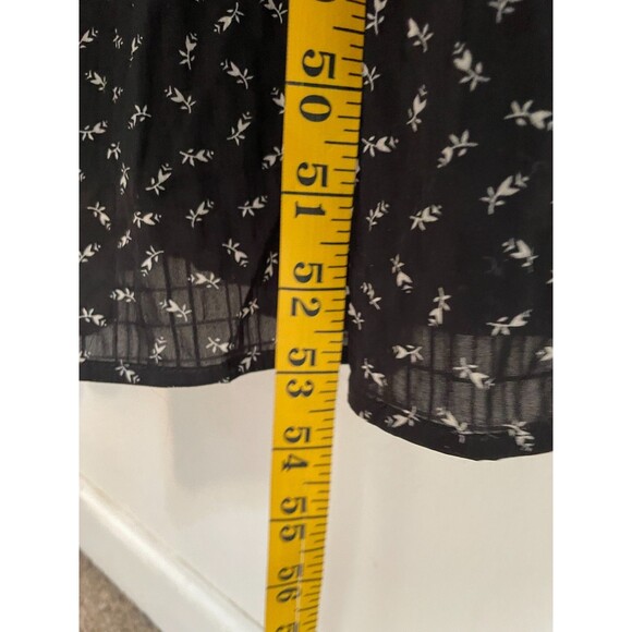 Things Between Women’s Dress Size M Black Floral Puff Sleeve Square Neck Maxi - Picture 9 of 10